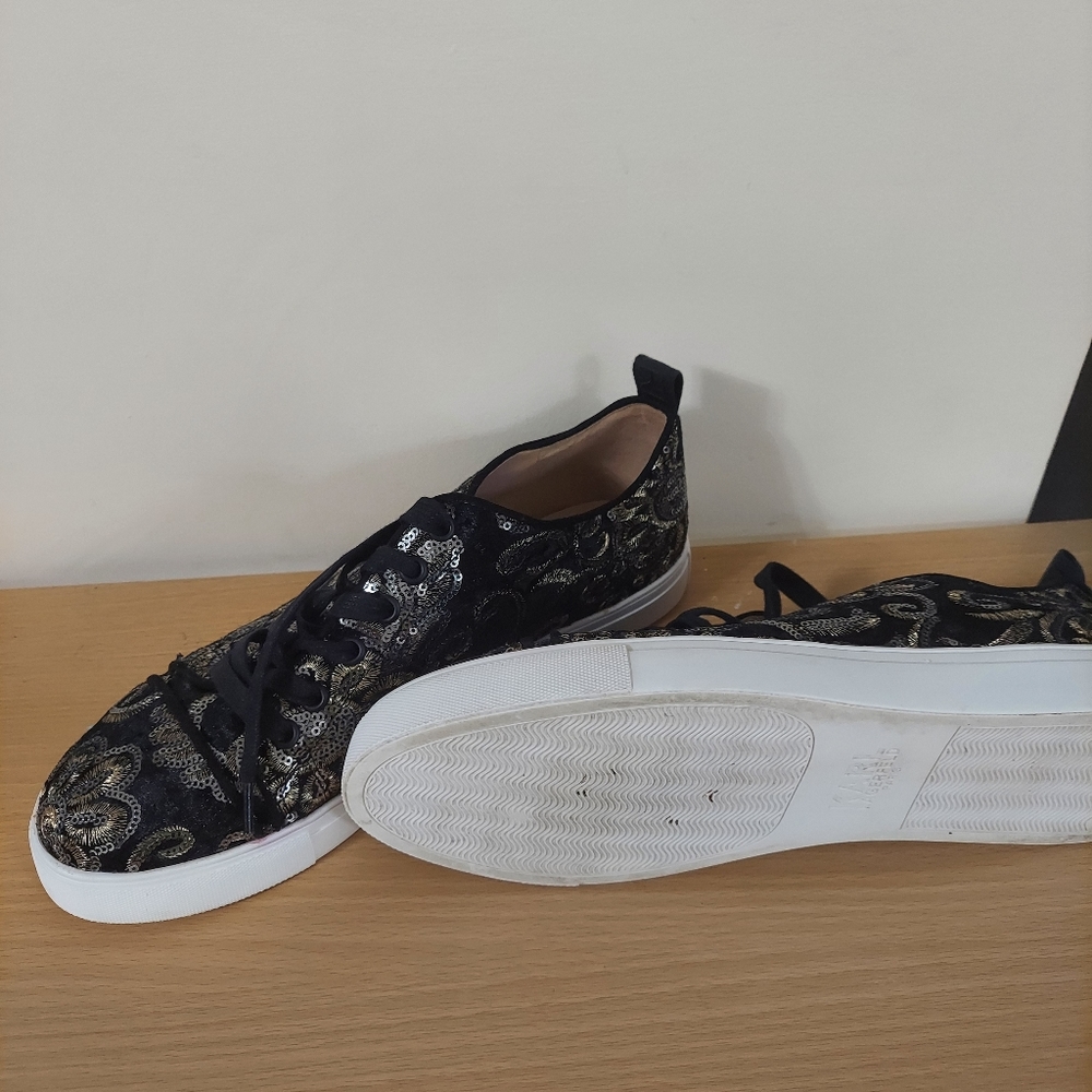 Karl Lagerfeld Paris embroidered sequin evron black sneakers - Picture 7 of 8